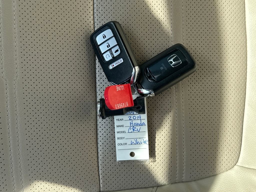 Used 2019 Honda CR-V Touring image 29