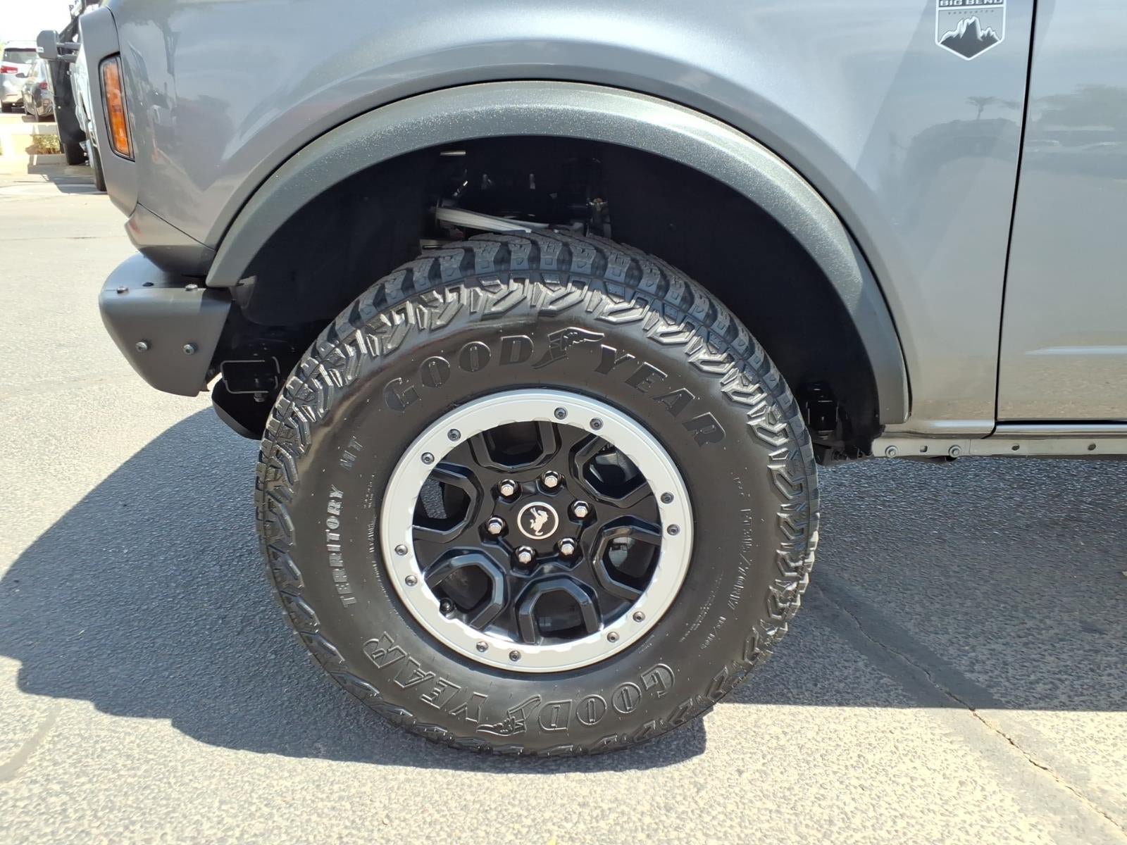 Certified 2023 Ford Bronco Big Bend w/ Sasquatch Package AWD/4WD image 9