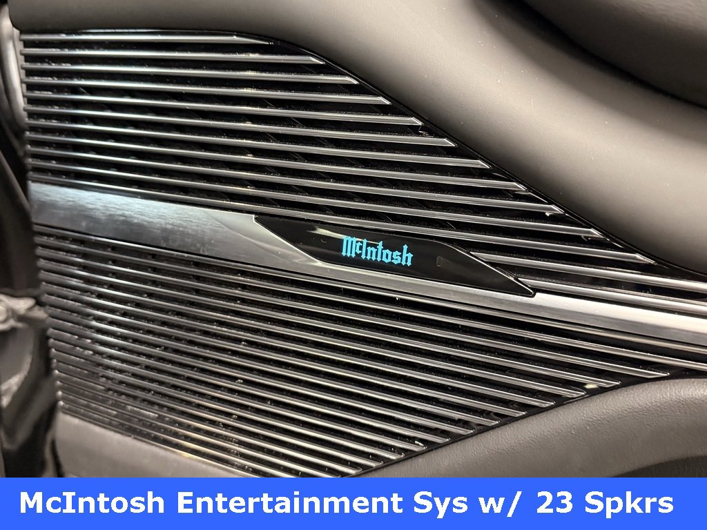 Used 2024 Jeep Grand Wagoneer Series III w/ Quick Order Packagew 28T image 16