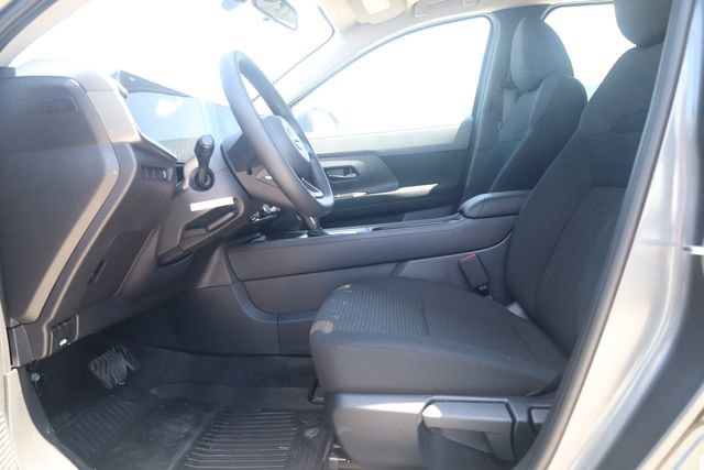 New 2026 Nissan Kicks S FWD image 17