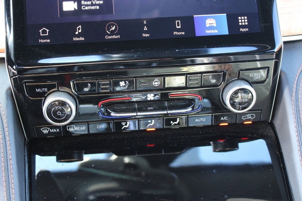 Used 2021 Jeep Grand Cherokee L Summit image 22