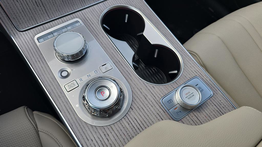 New 2026 Genesis GV80 2.5T Select image 17