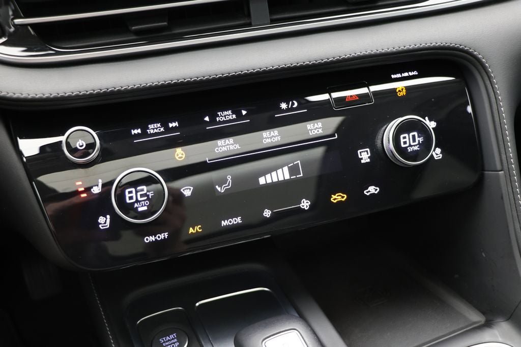 Used 2023 INFINITI QX60 Luxe w/ Performance Audio Package image 23
