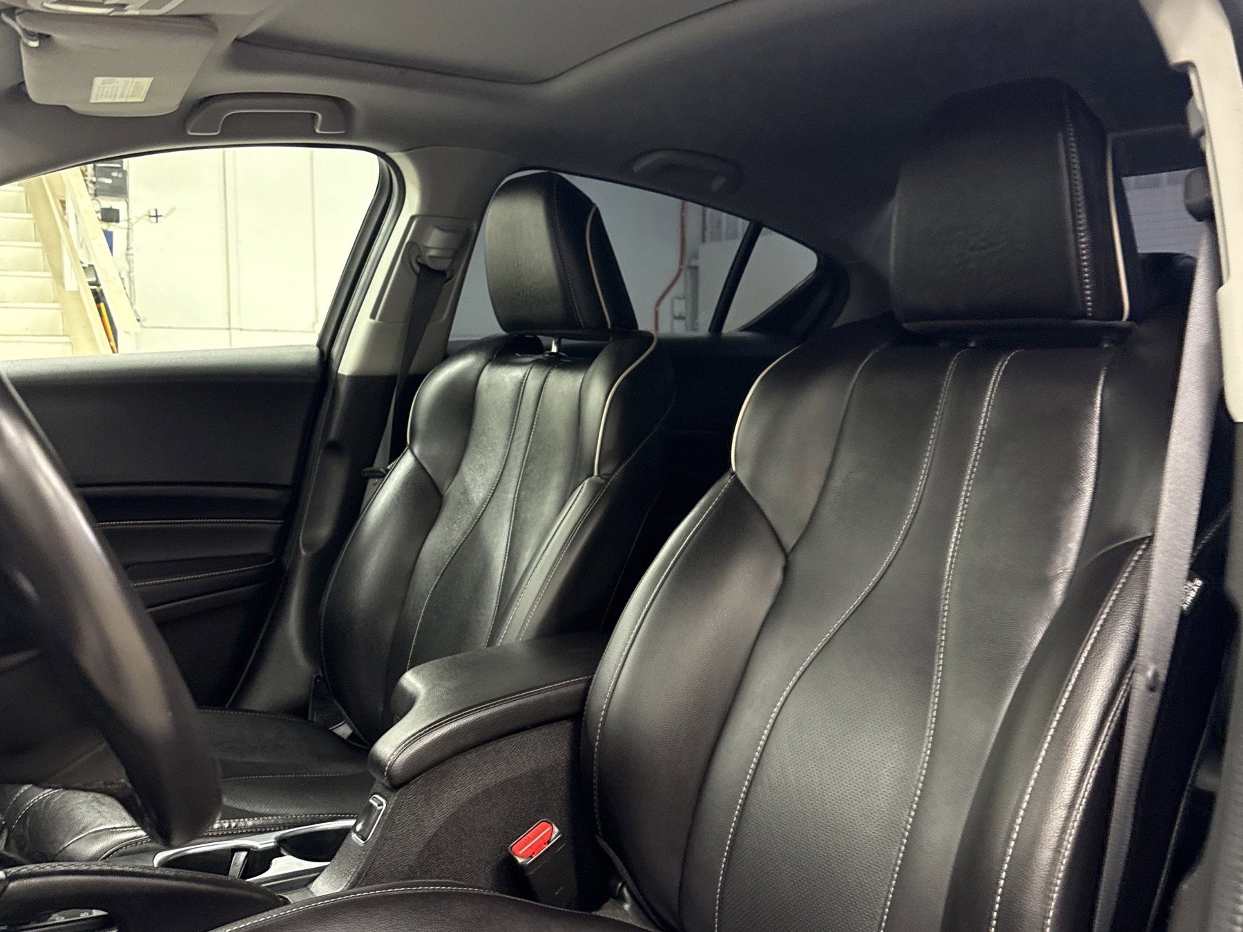 Used 2022 Acura ILX w/ Premium Package image 5