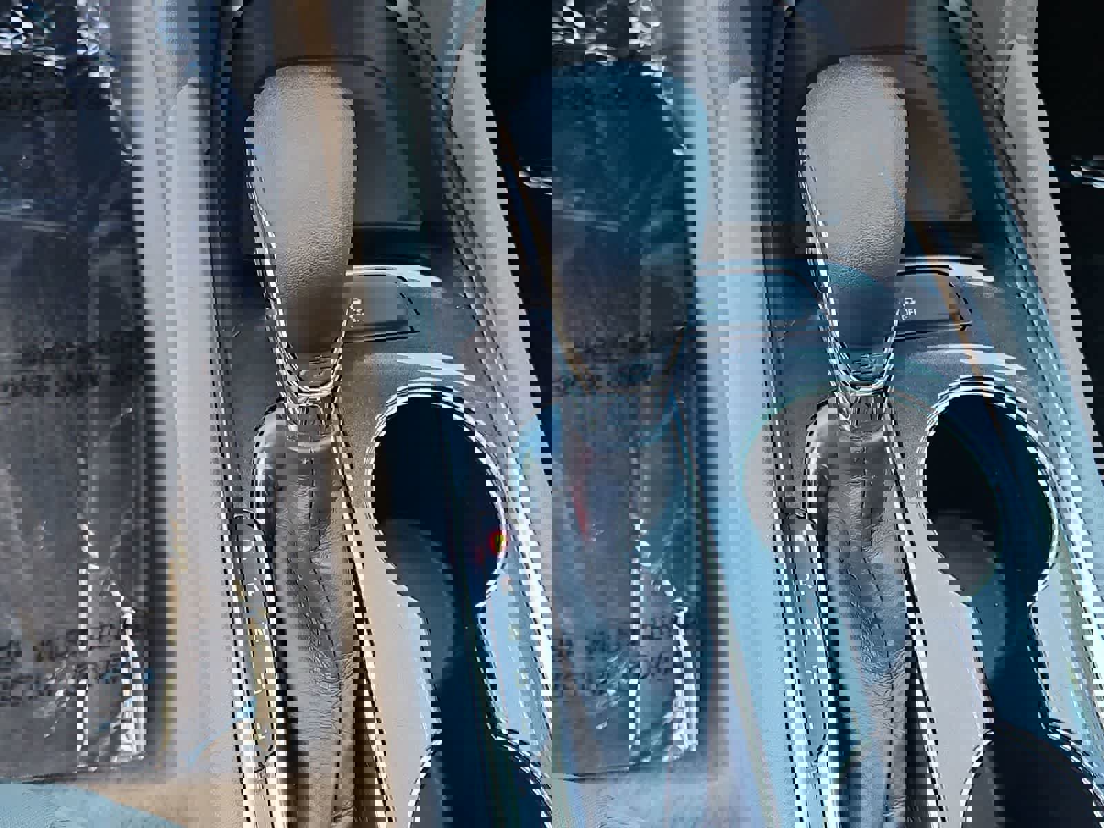 Used 2022 Chevrolet Malibu LT image 31