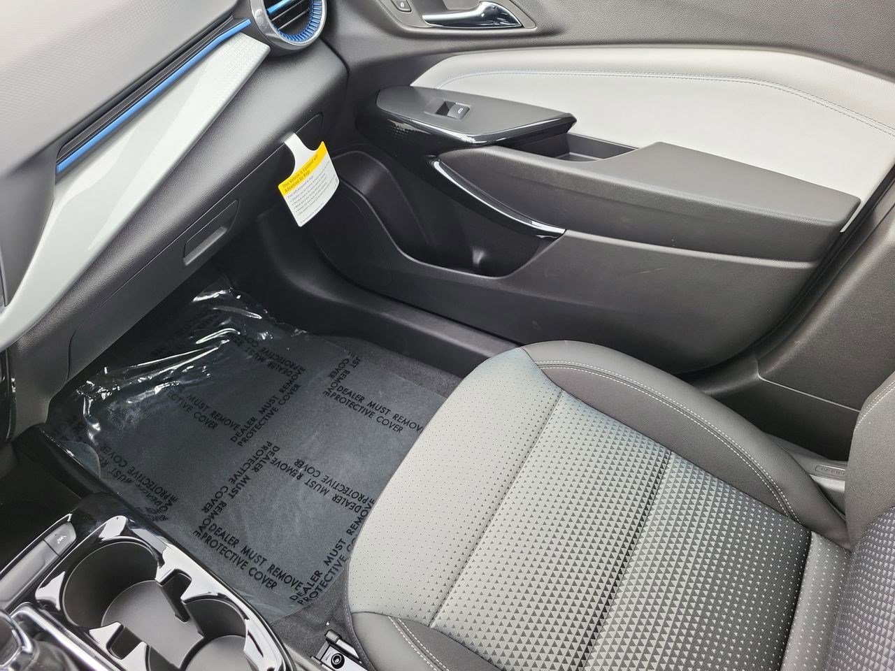 Used 2026 Chevrolet Trax LT w/ LT Convenience Package image 11