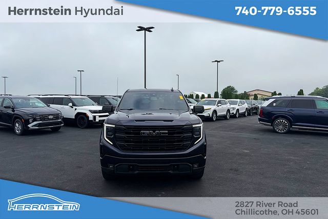 Used 2023 GMC Sierra 1500 Elevation AWD/4WD image 2