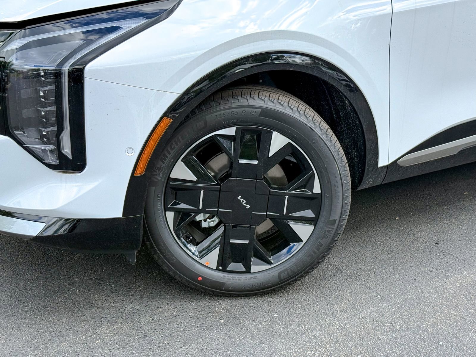 New 2026 Kia Sportage SX AWD/4WD image 10