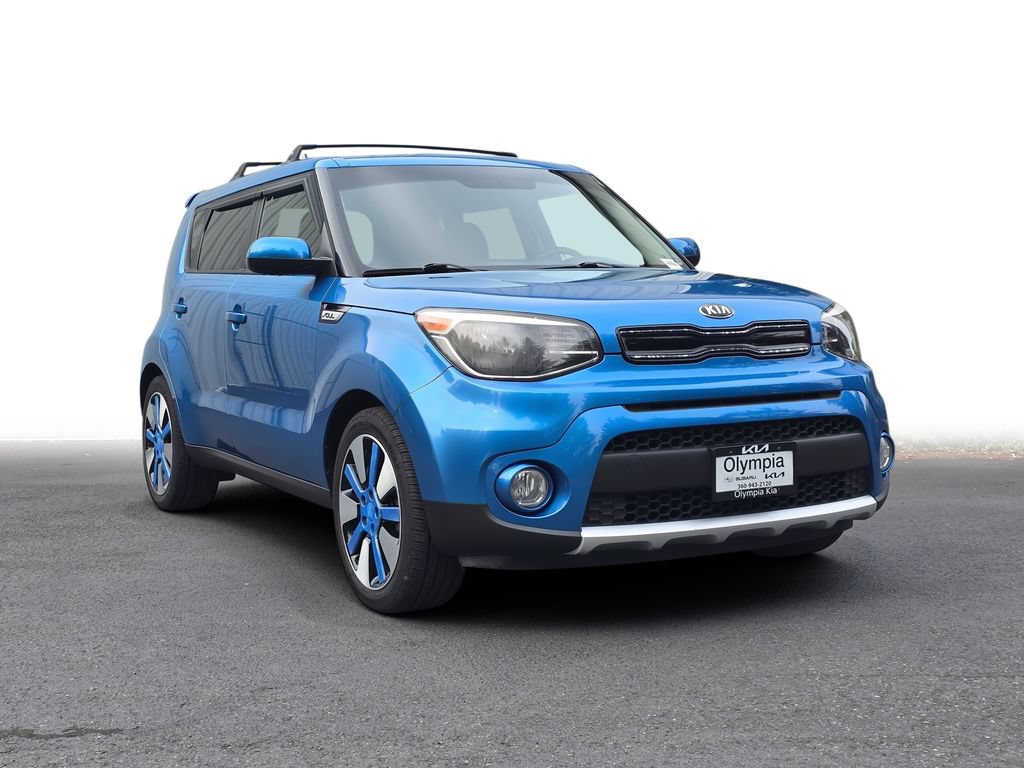 Used 2017 Kia Soul + w/ Designer's Package FWD image 1