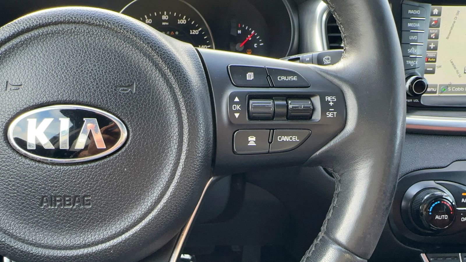 Used 2017 Kia Sorento SX FWD image 25