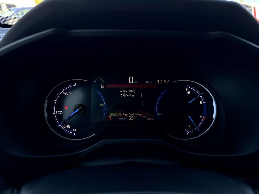 Used 2024 Toyota RAV4 XLE image 19