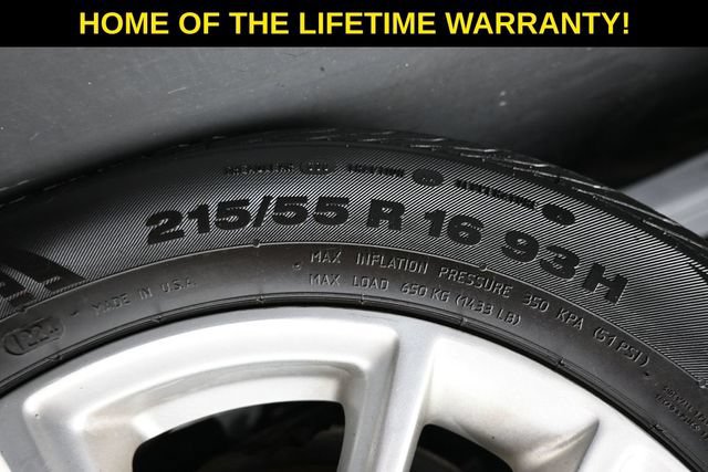 Used 2018 Ford Focus S FWD image 45