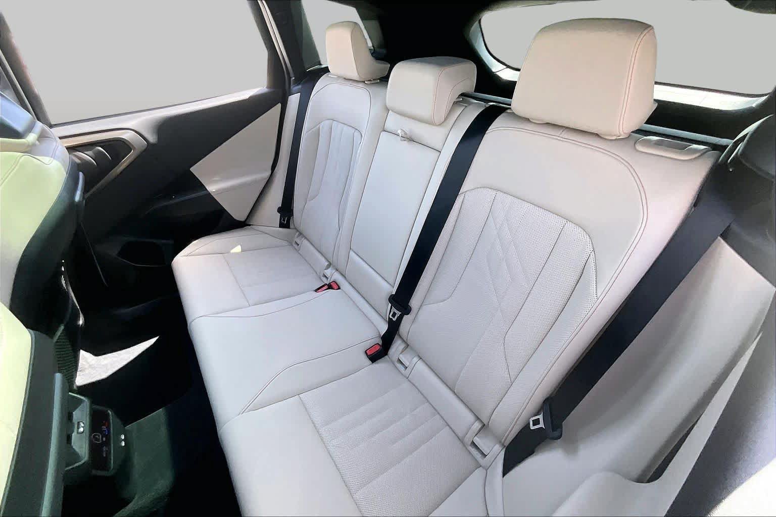 Used 2025 BMW X3 xDrive30i w/ Premium Package AWD/4WD image 19