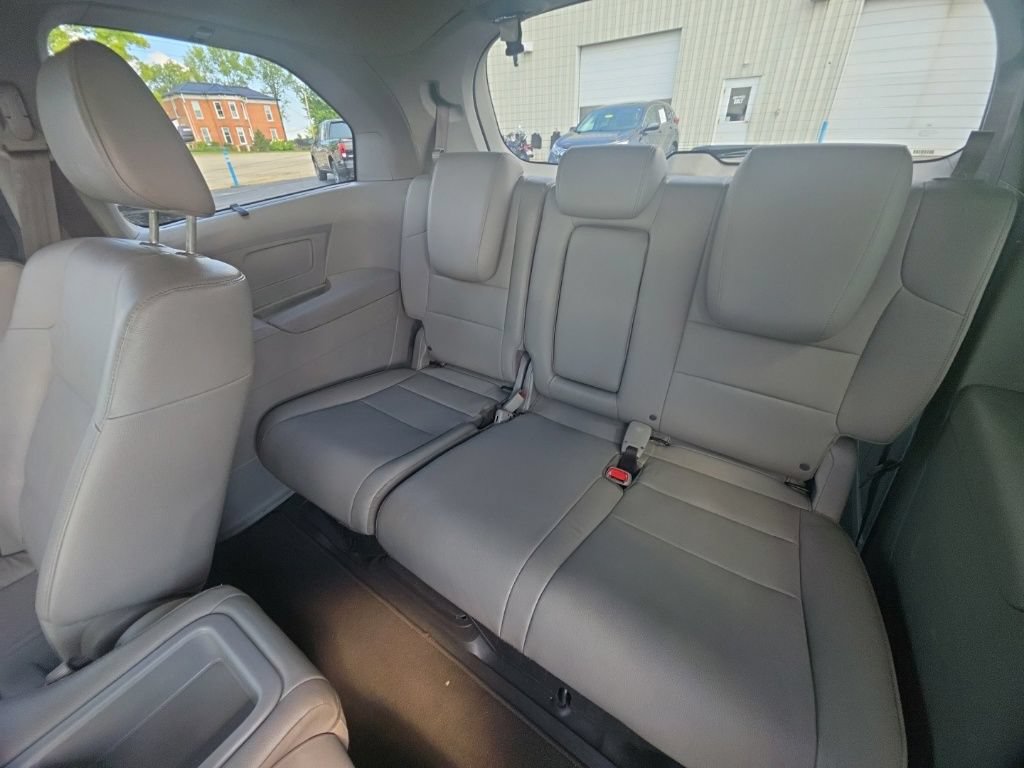 Used 2016 Honda Odyssey Touring image 29