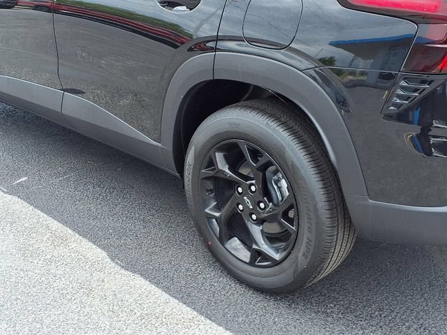 New 2026 Chevrolet Trax LT w/ Driver Confidence Package FWD image 19