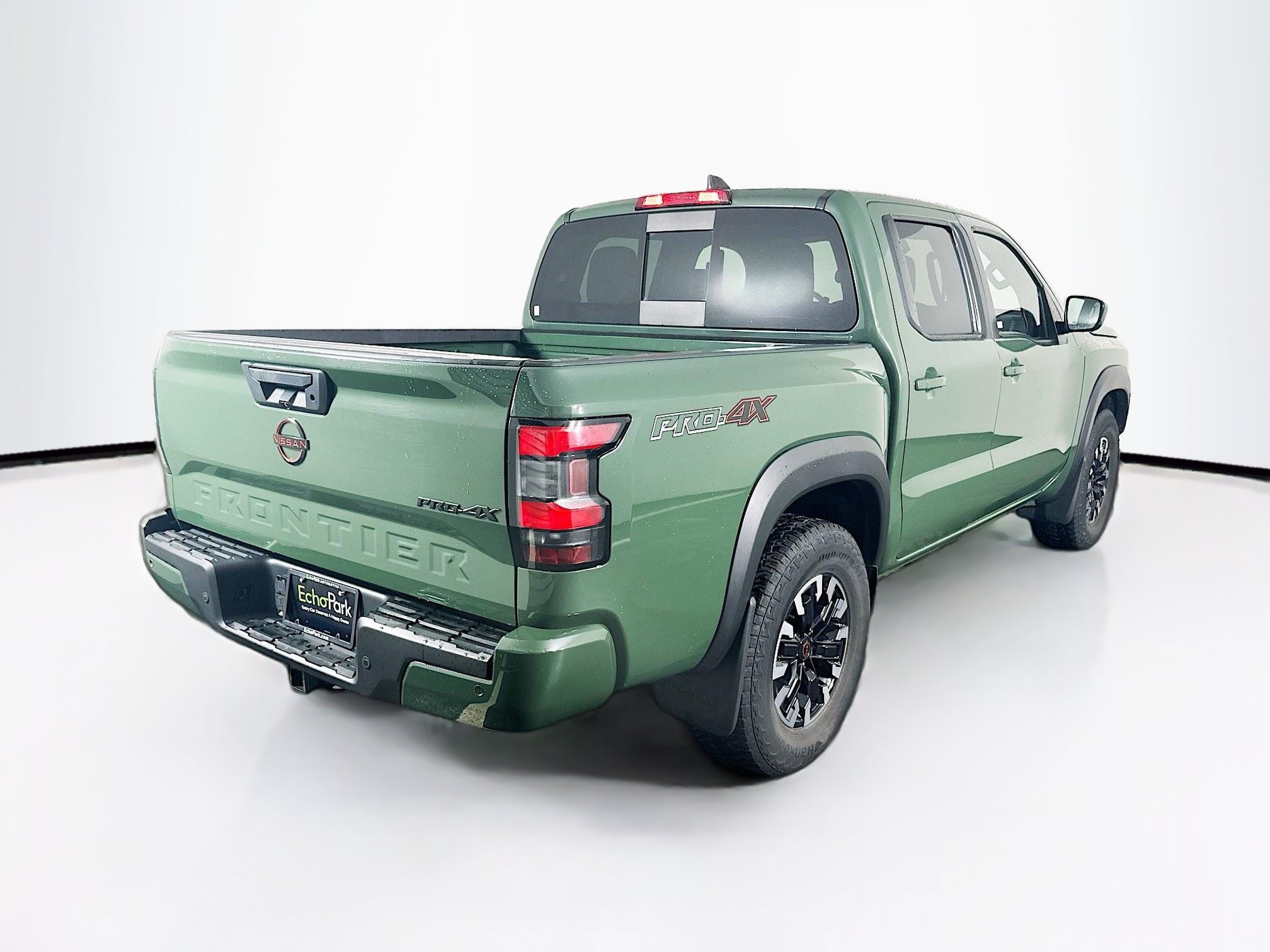 Used 2023 Nissan Frontier PRO-4X w/ Technology Package AWD/4WD image 9