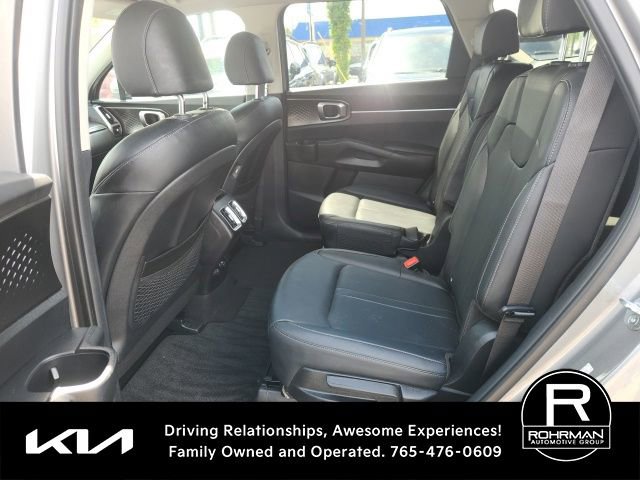 Used 2023 Kia Sorento EX AWD/4WD image 9