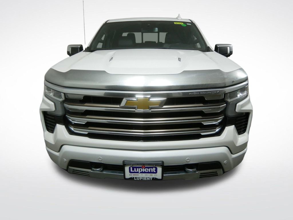 Used 2022 Chevrolet Silverado 1500 High Country w/ Z71 Off-Road Package AWD/4WD image 10
