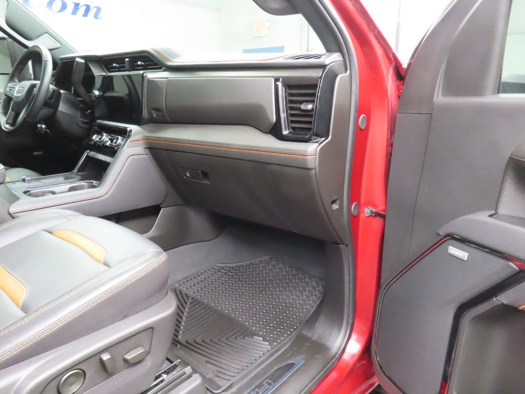 Used 2025 GMC Sierra 3500 AT4 w/ AT4 Premium Plus Package image 39