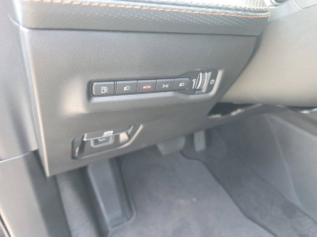 New 2026 Jeep Cherokee Limited AWD/4WD image 21