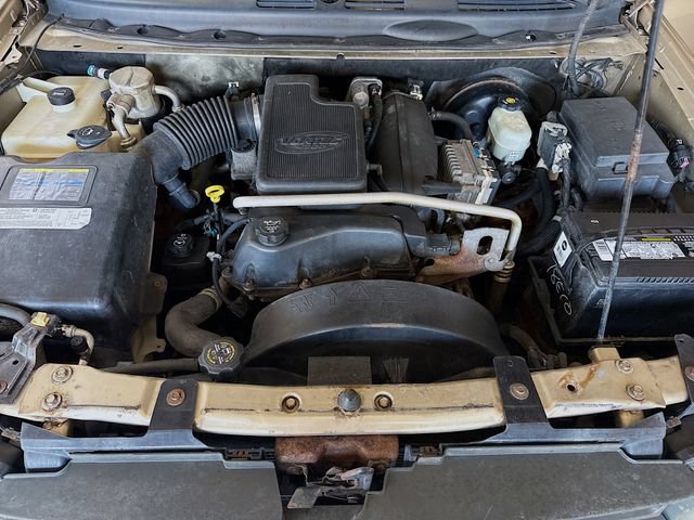 Used 2004 Chevrolet TrailBlazer LS w/ LS Preferred Equipment Group AWD/4WD image 22