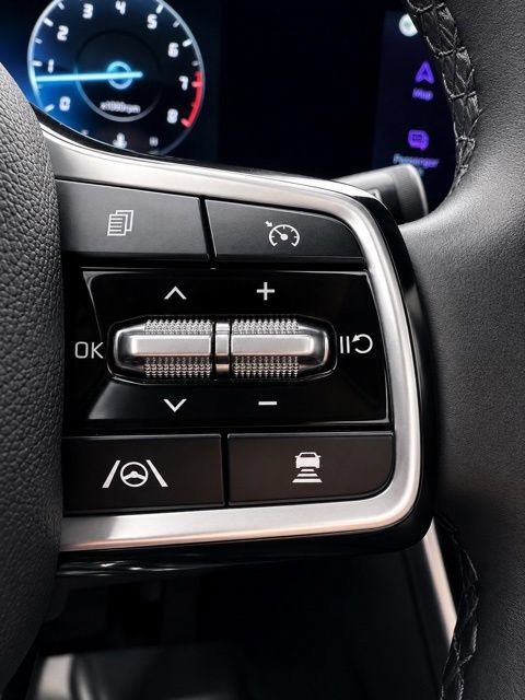 Used 2024 Kia Carnival SX Prestige FWD image 42
