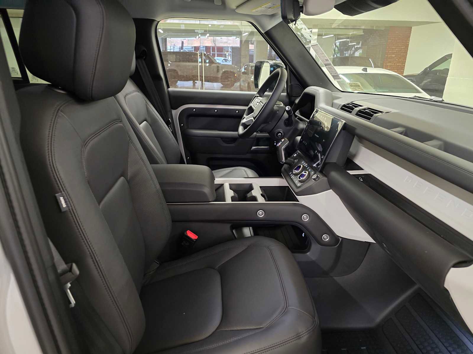 New 2026 Land Rover Defender 110 S AWD/4WD image 11