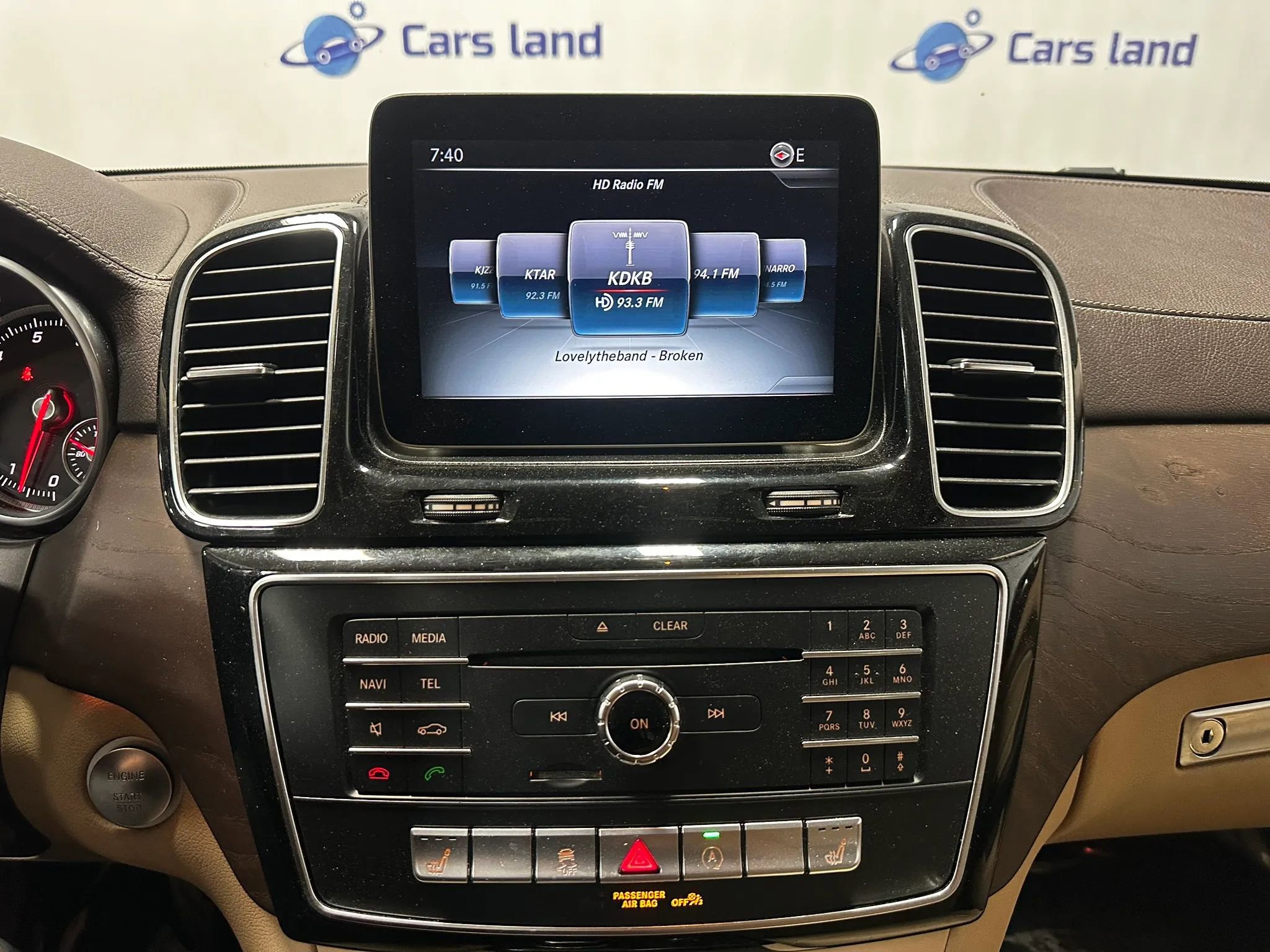 Used 2017 Mercedes-Benz GLS 450 4MATIC image 34