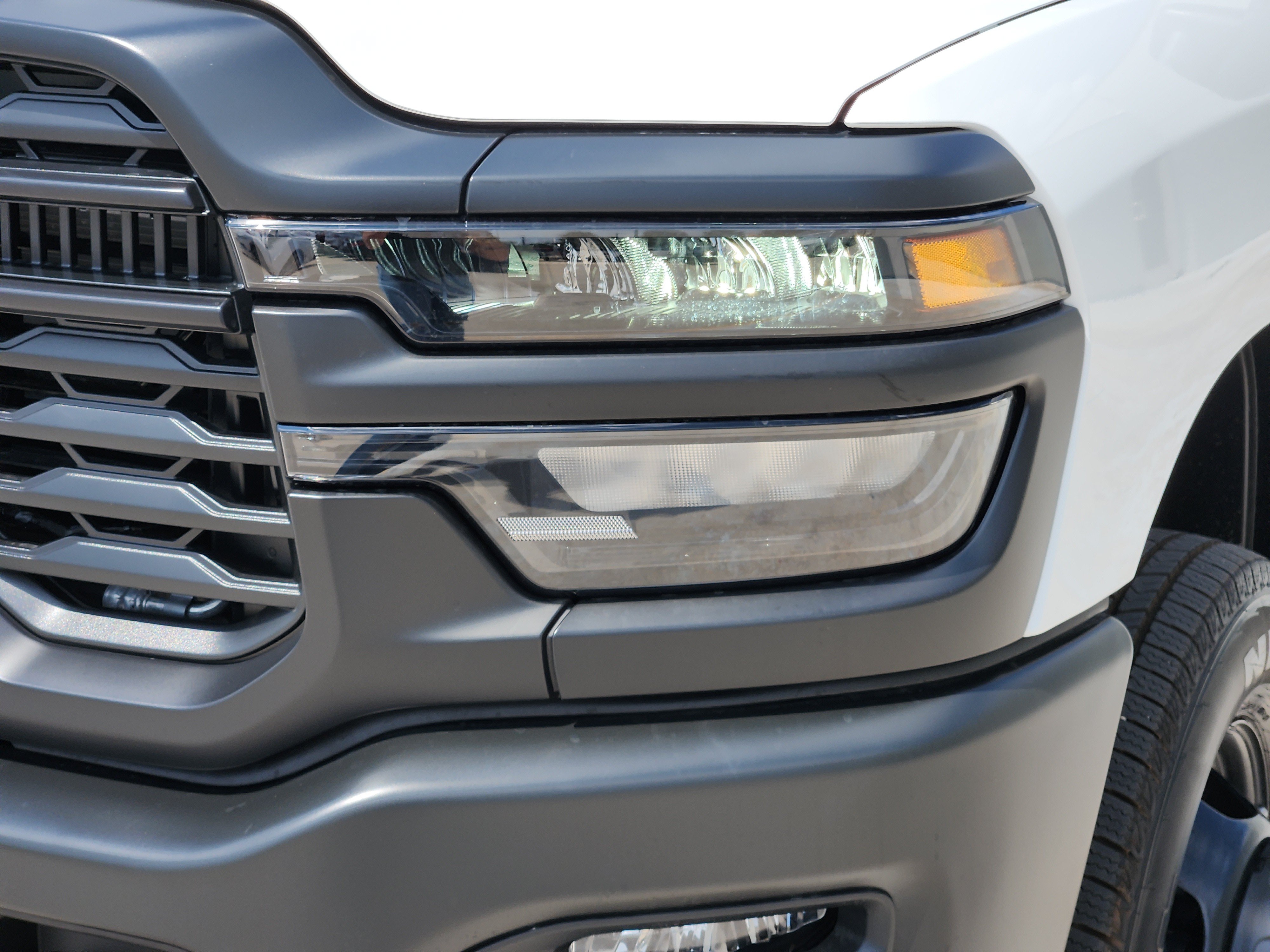 New 2027 RAM 3500 Tradesman AWD/4WD image 10
