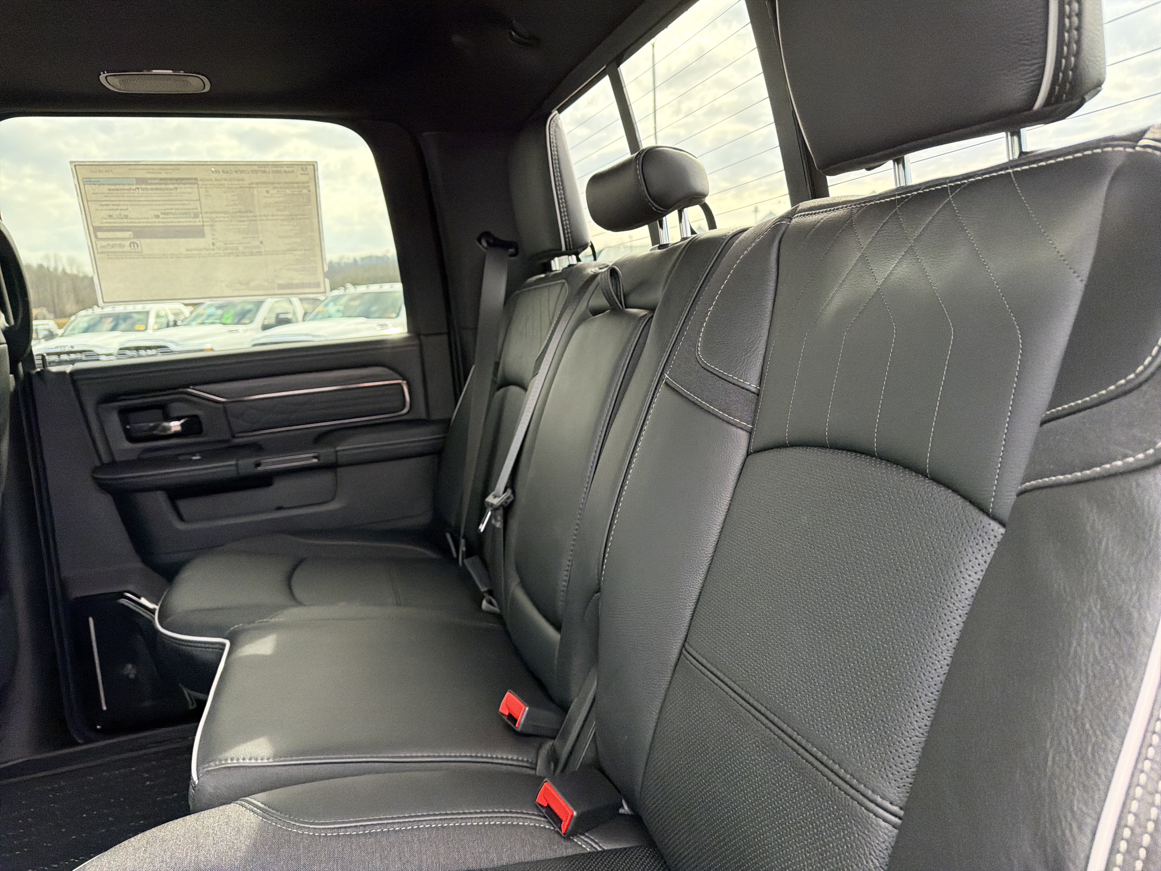 New 2026 RAM 2500 Limited AWD/4WD image 13
