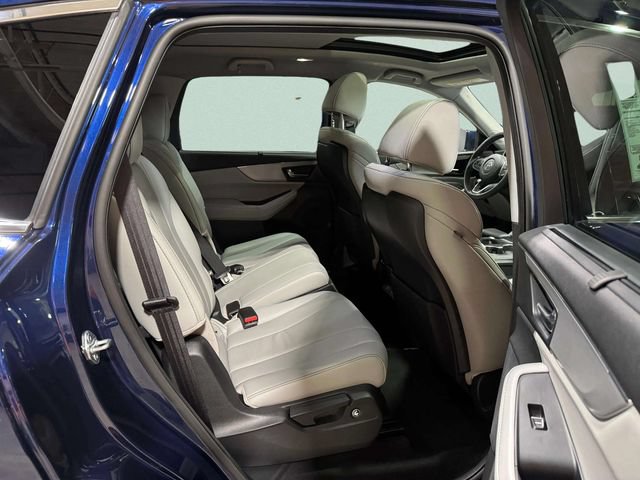Used 2024 Acura MDX SH-AWD w/ Technology Package image 29