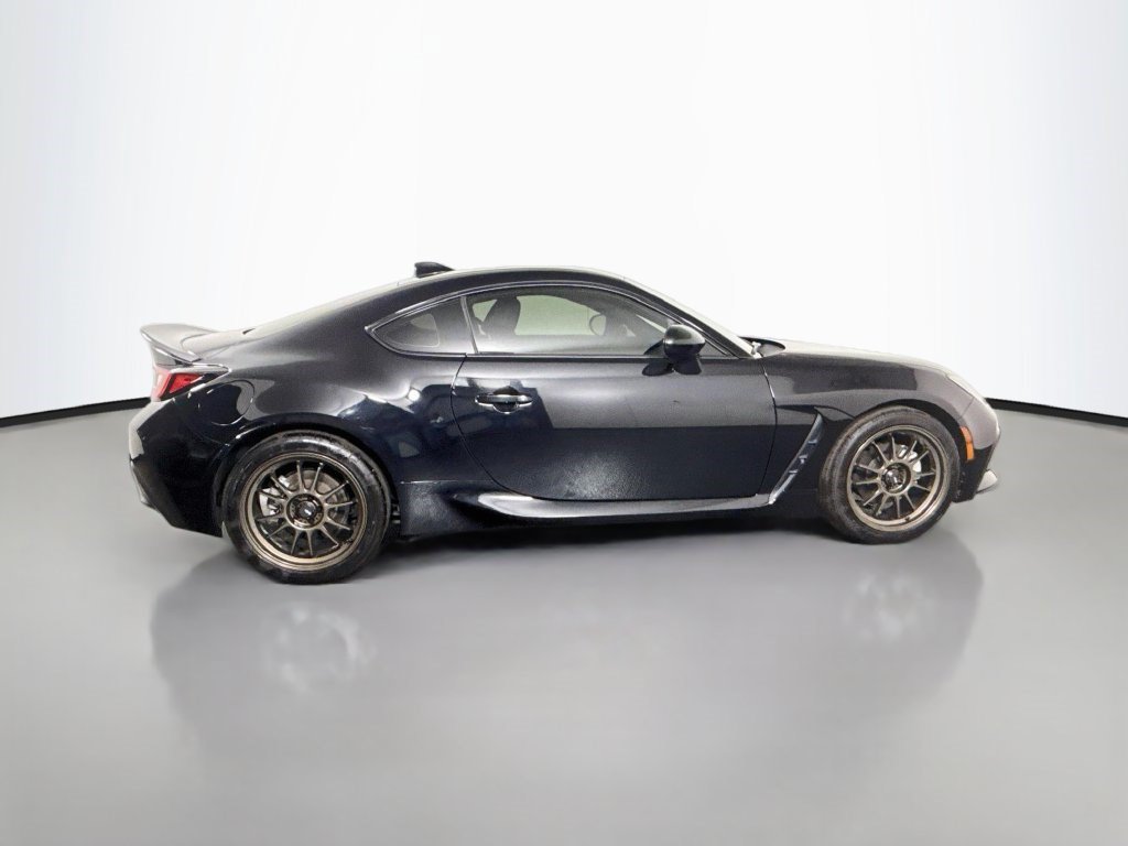 Used 2022 Toyota GR86 Premium RWD image 11