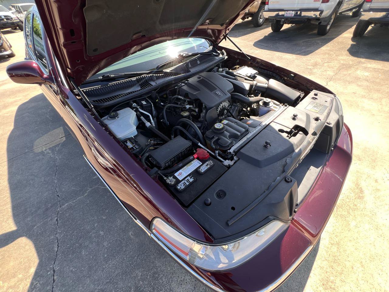 Used 2006 Lincoln Town Car Signature RWD image 40