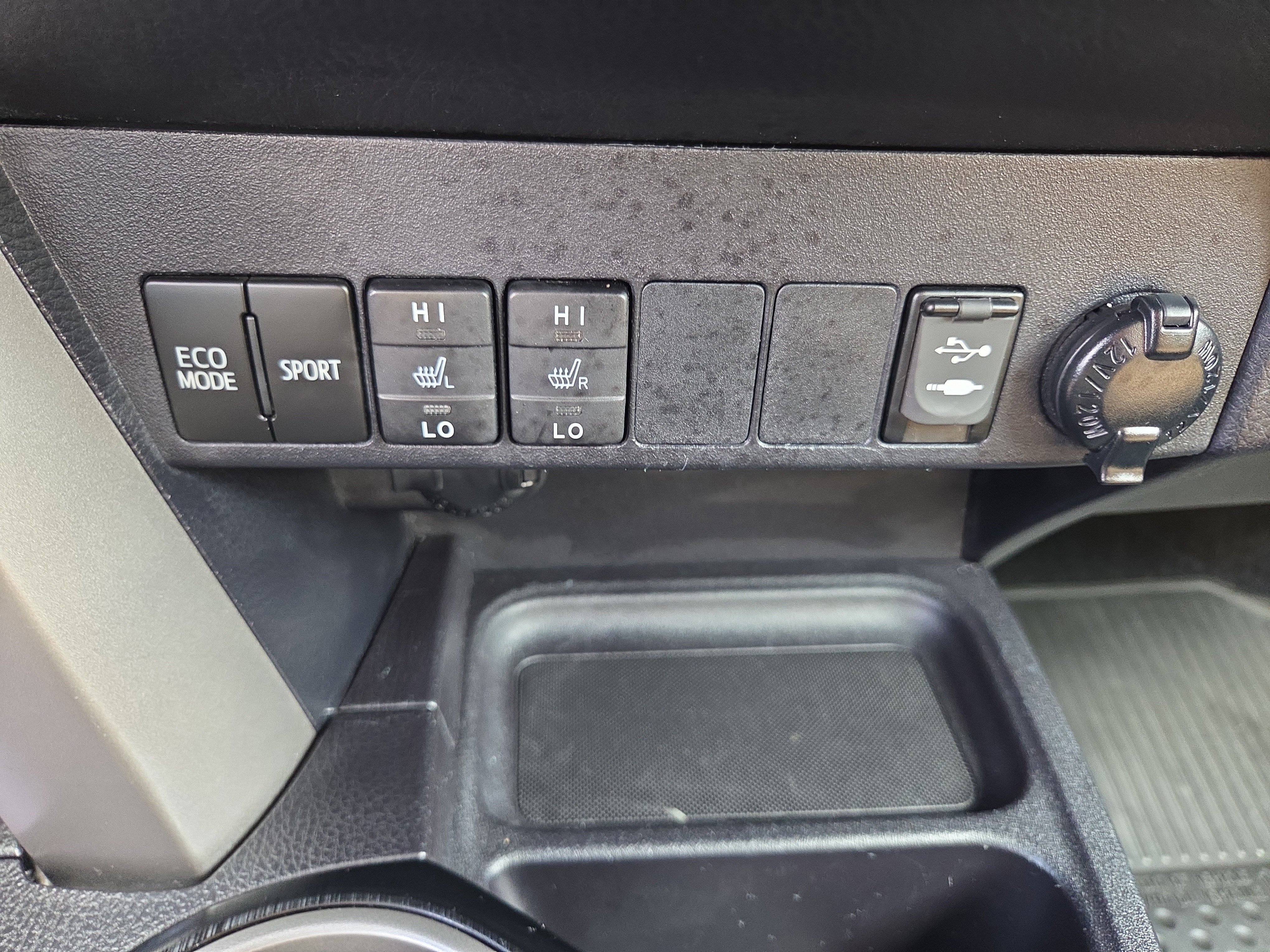 Certified 2017 Toyota RAV4 Limited w/ All Weather Liner Package AWD/4WD image 24