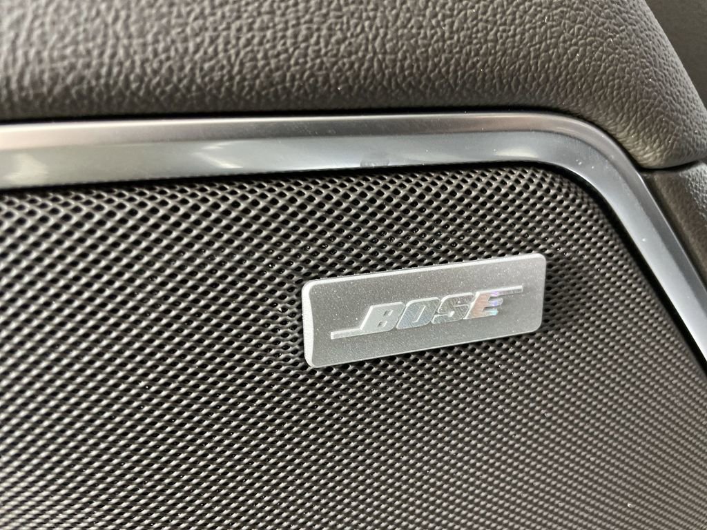 Used 2025 GMC Sierra 1500 SLT w/ SLT Premium Plus Package image 24