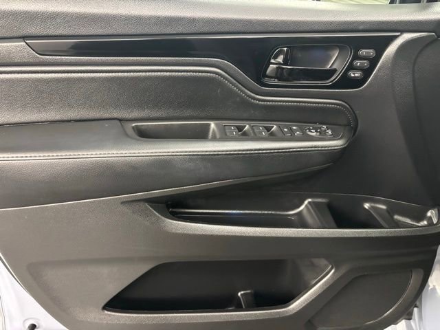 Used 2025 Honda Odyssey Elite image 27
