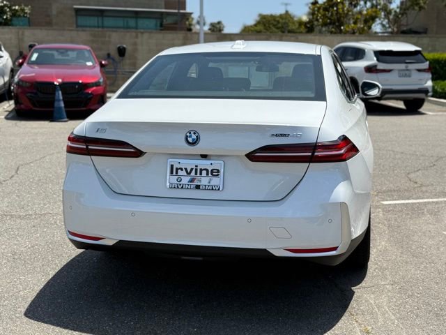 New 2026 BMW i5 eDrive40 RWD image 9