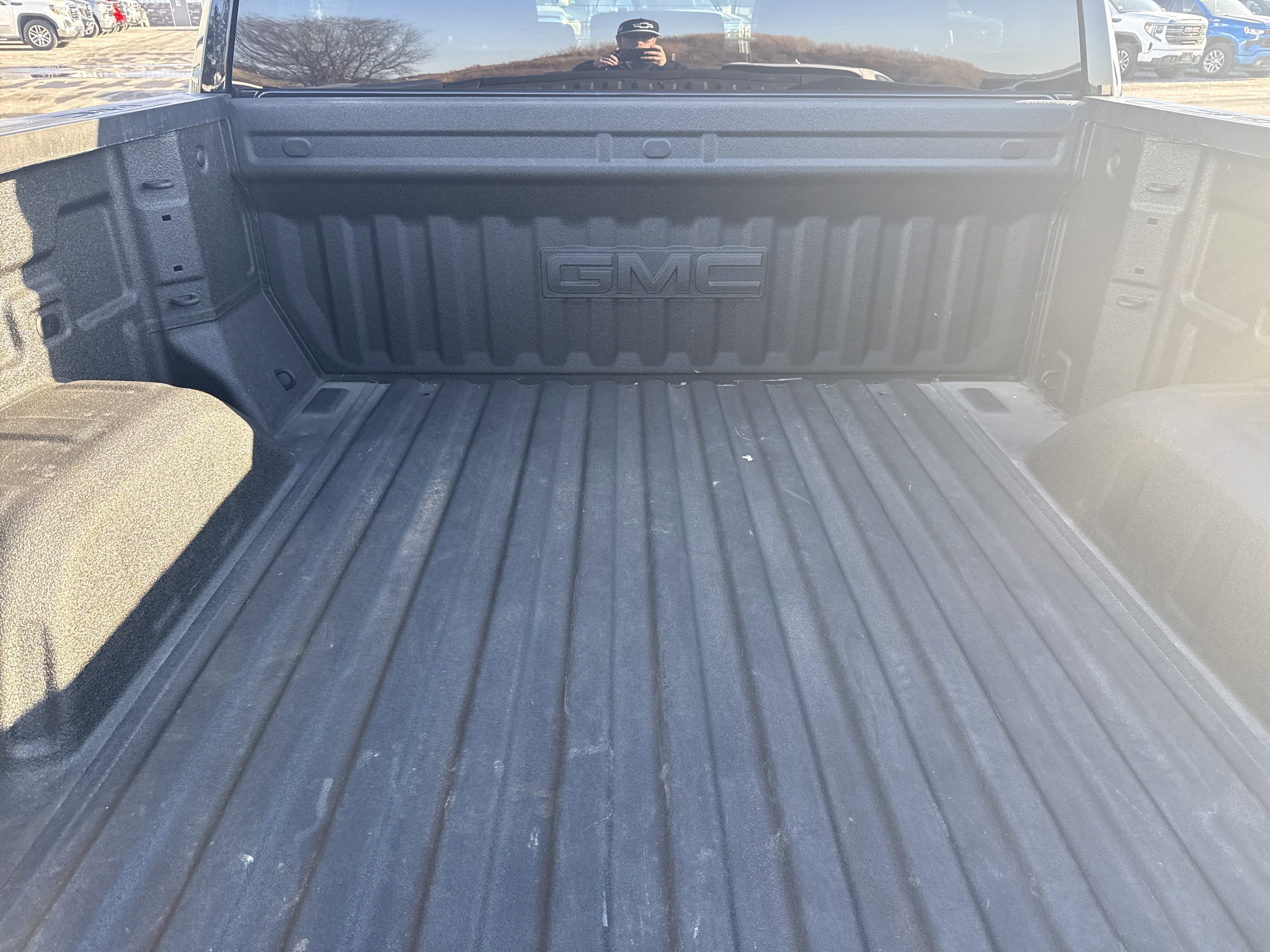 Used 2023 GMC Sierra 1500 Elevation image 5