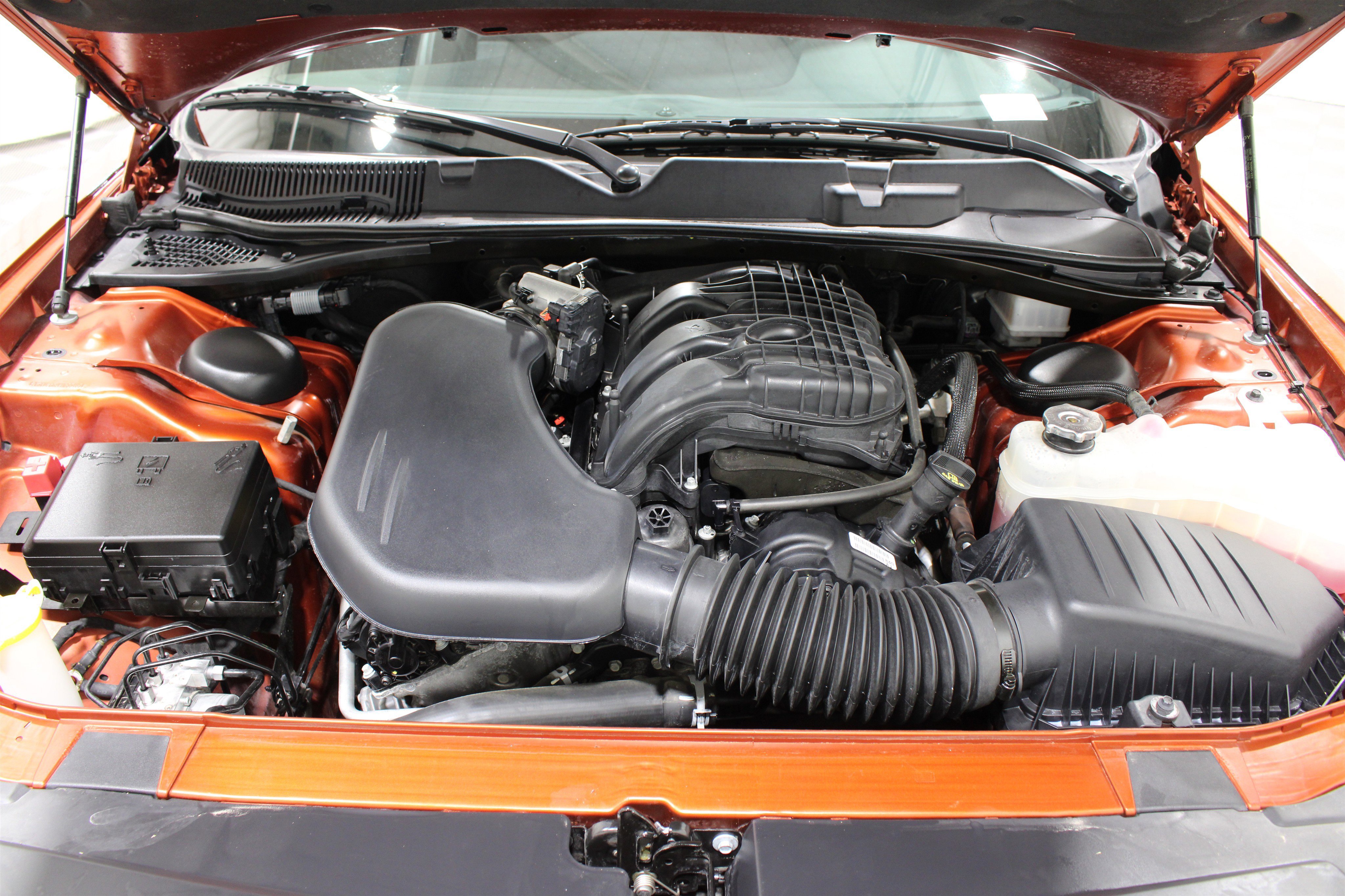 Used 2023 Dodge Challenger SXT w/ Plus Package image 36