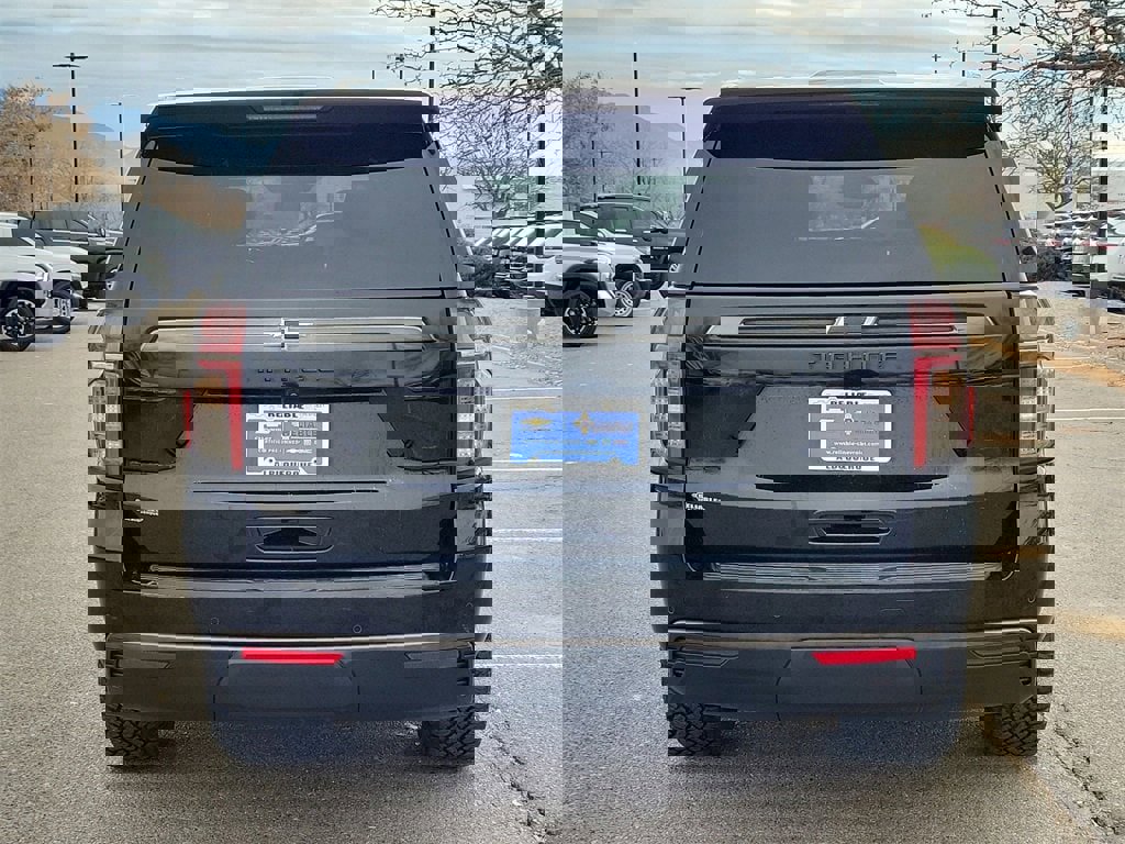 Used 2021 Chevrolet Tahoe Z71 image 11