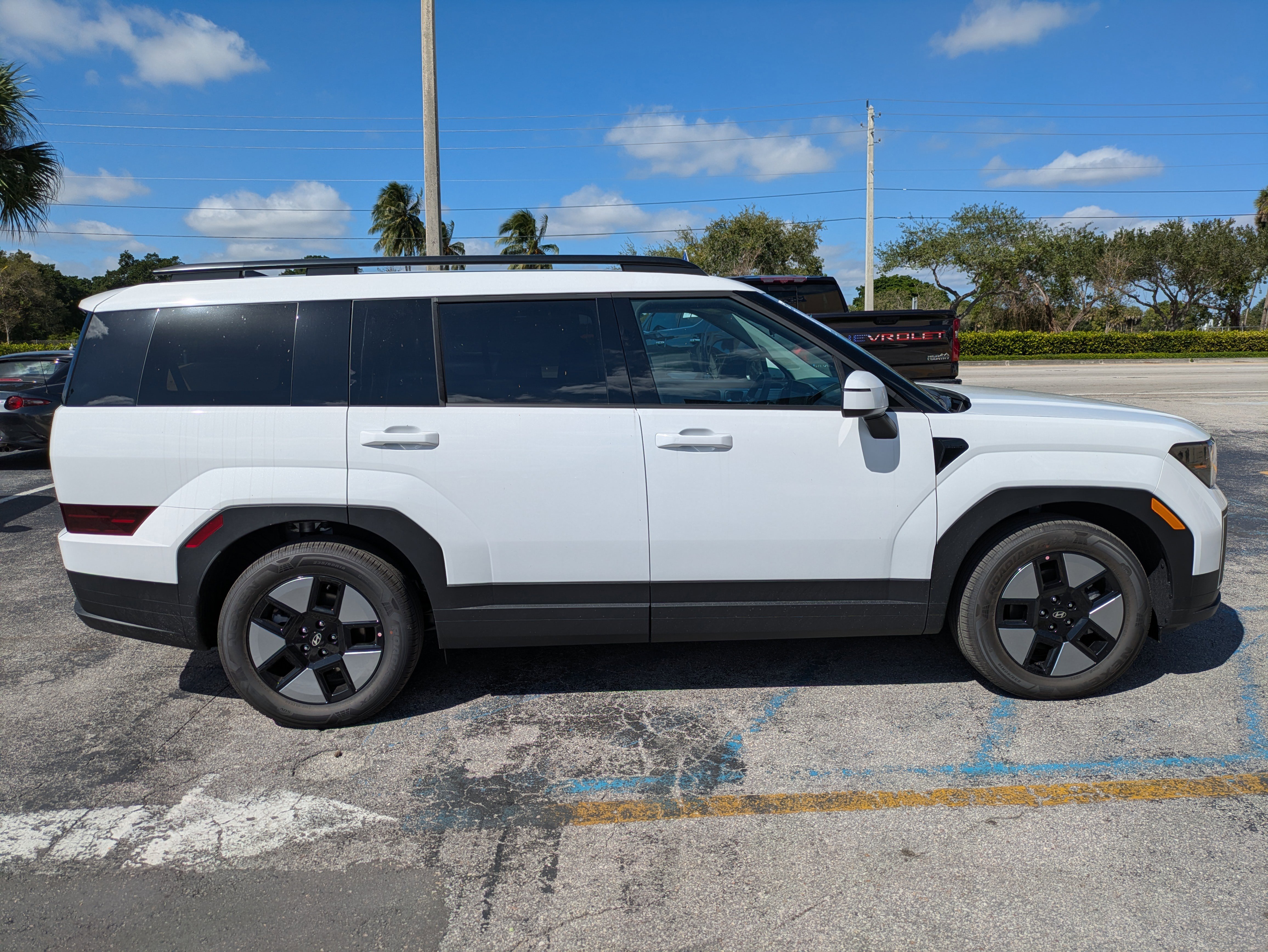 New 2026 Hyundai Santa Fe SEL image 3