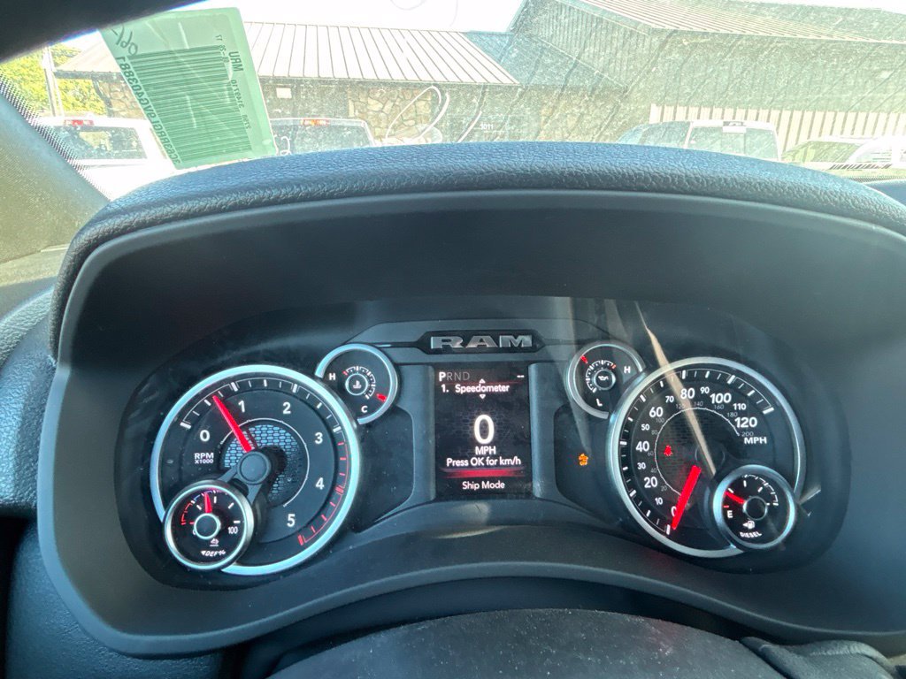 New 2027 RAM 3500 Tradesman AWD/4WD image 7