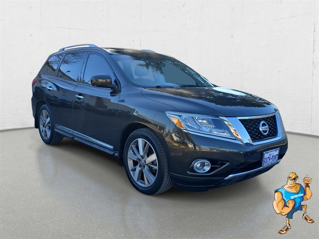 Used 2015 Nissan Pathfinder Platinum image 3