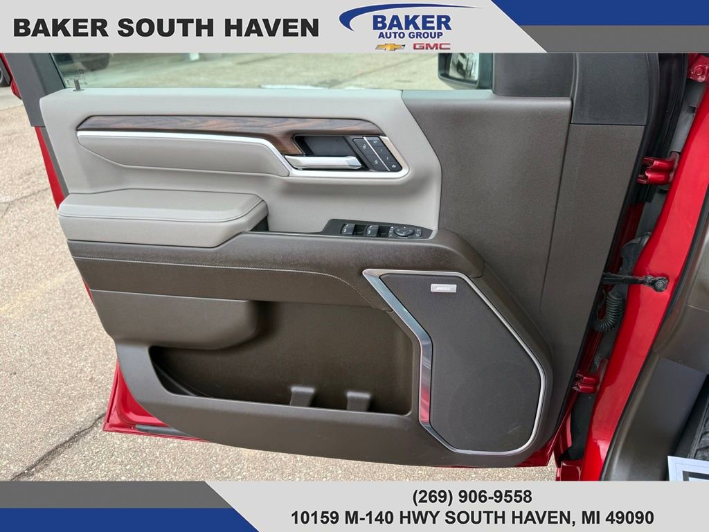 Used 2025 GMC Sierra 2500 SLT w/ SLT Premium Package image 26