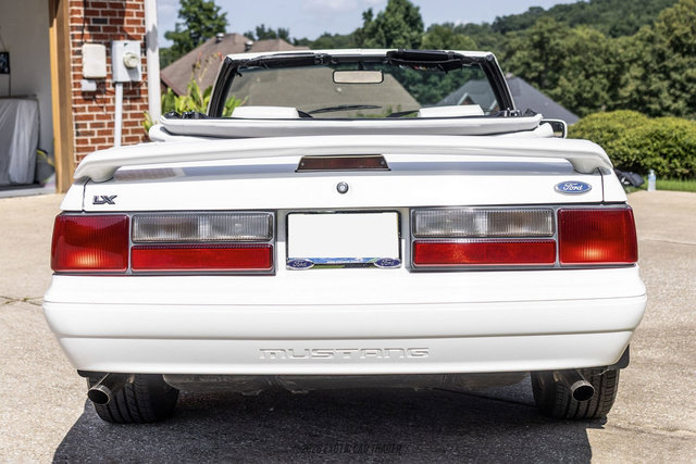 Used 1993 Ford Mustang LX RWD image 7