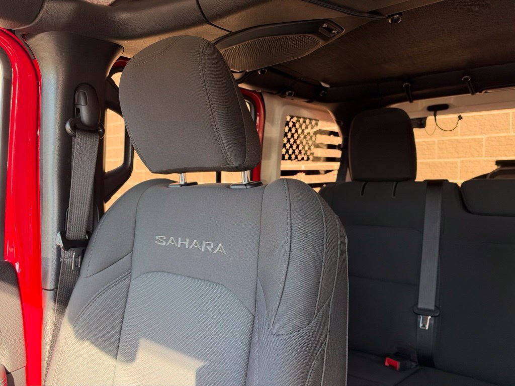 Used 2019 Jeep Wrangler Unlimited Sahara AWD/4WD image 10