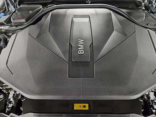 New 2026 BMW i5 eDrive40 image 16