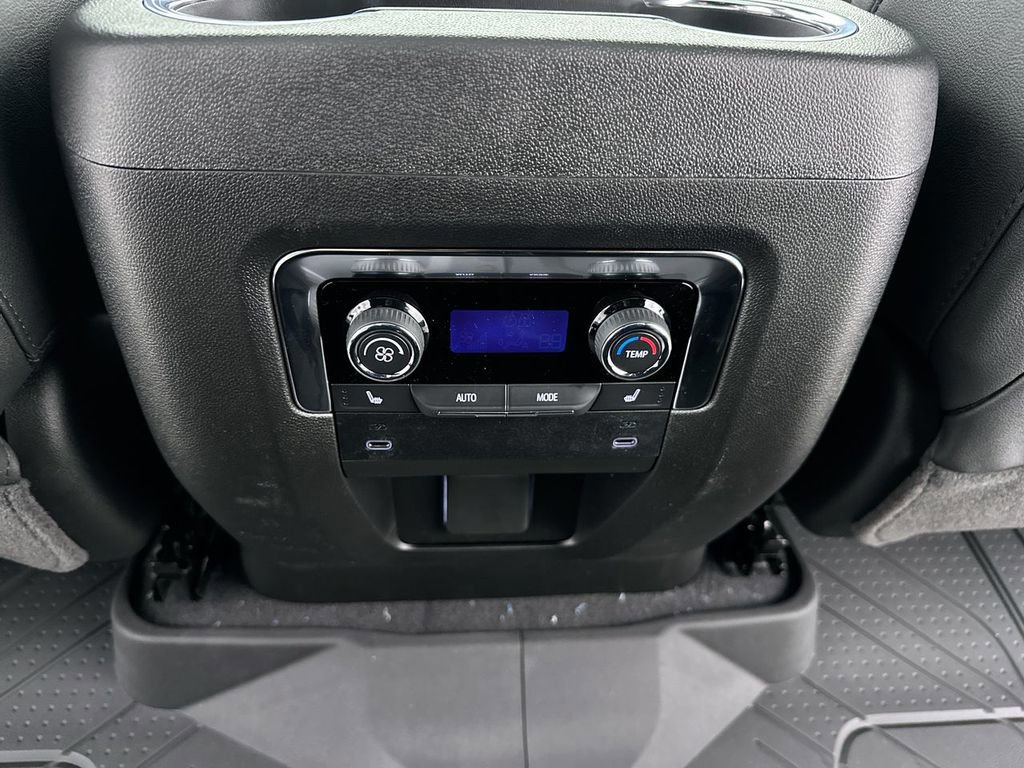 New 2026 Chevrolet Tahoe High Country w/ Sun And Tow Package image 22