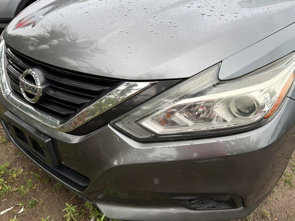Used 2018 Nissan Altima 2.5 SV FWD image 4