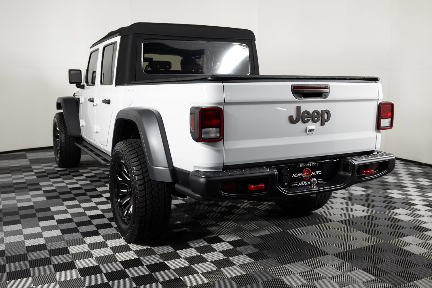 Used 2020 Jeep Gladiator Rubicon image 4
